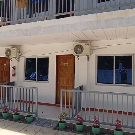 J&J Tourist Inn Bohol Kültér fotó