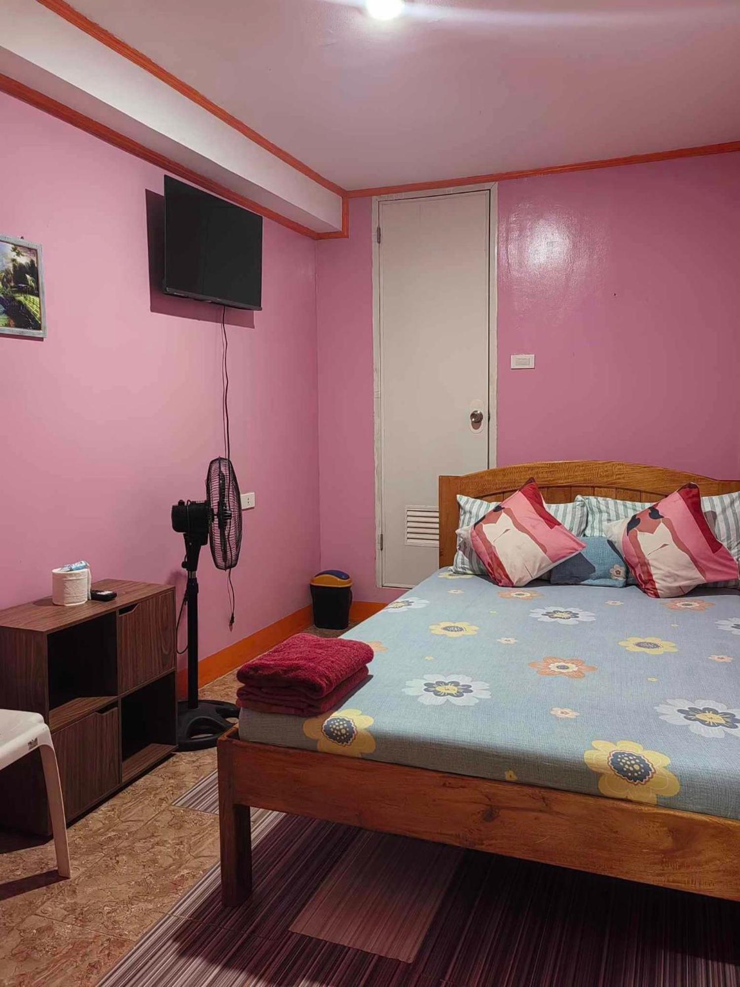 J&J Tourist Inn Bohol Kültér fotó