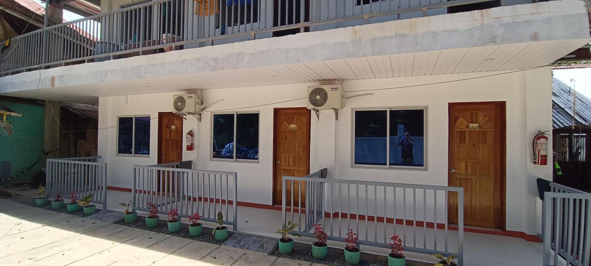 J&J Tourist Inn Bohol Kültér fotó