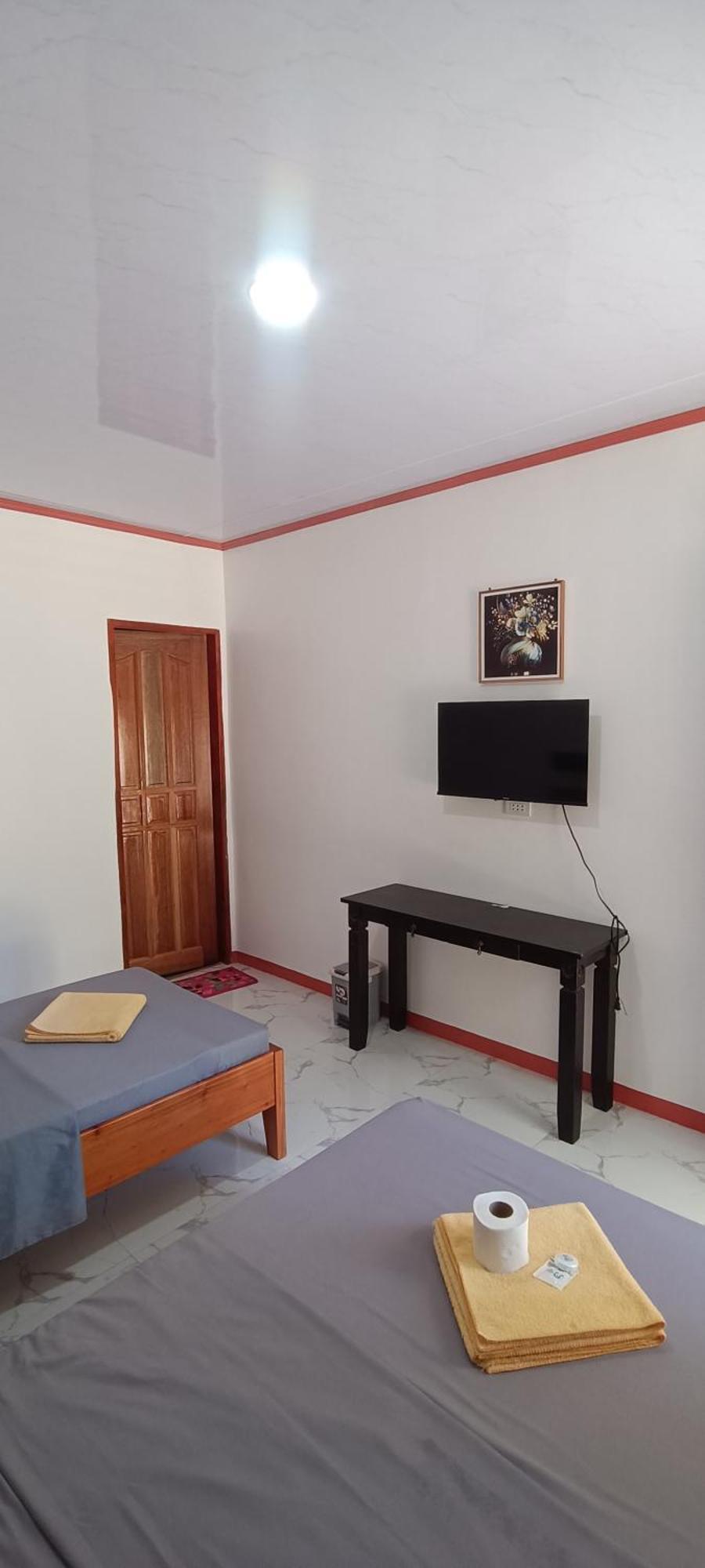 J&J Tourist Inn Bohol Kültér fotó